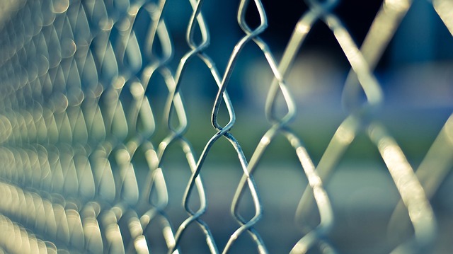 metal chainlink fence